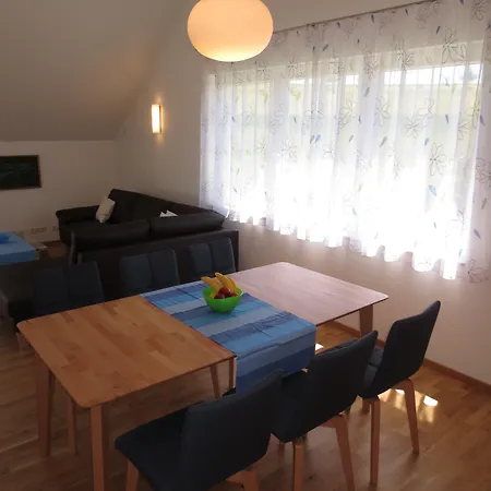 Buche Nyaraló Überlingen